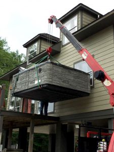hot tub installation balcony