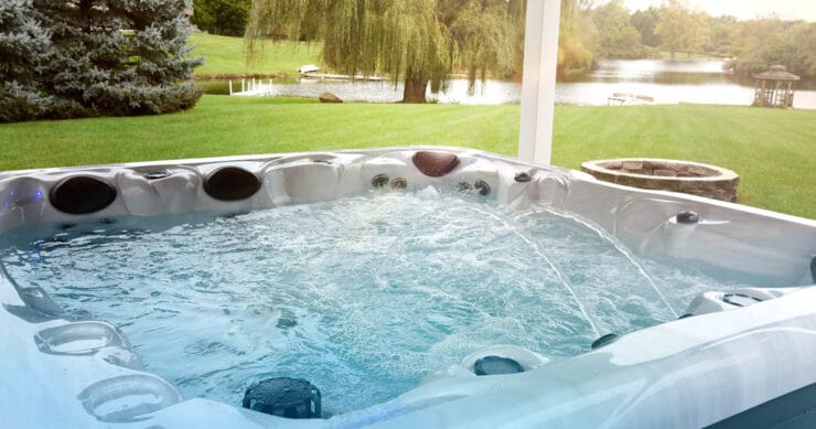 best hot tubs 2021