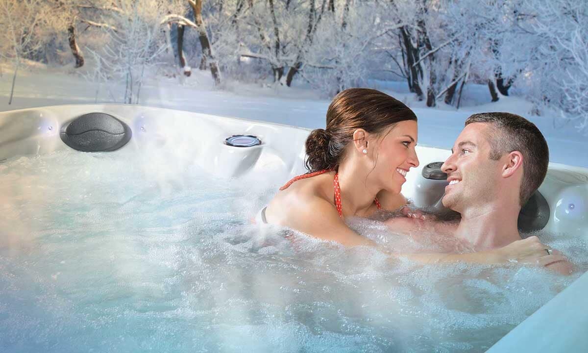Best Hot Tubs for 2021 (with Reviews!) Master Spas Blog
