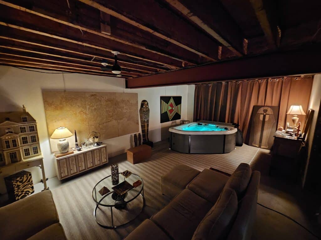 indoor hot tub